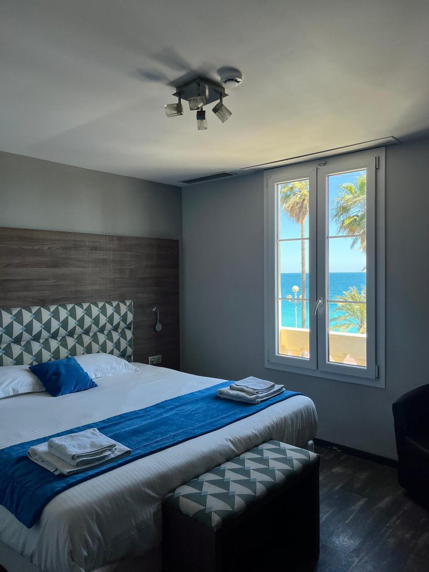 Hotel Flots D'Azur Promenade Des Anglais Nice Room photo